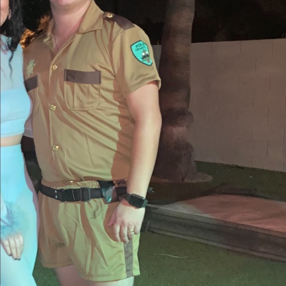 Men’s Reno 911 Halloween costume